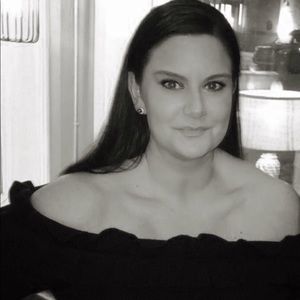 Meet your Posher, Christy